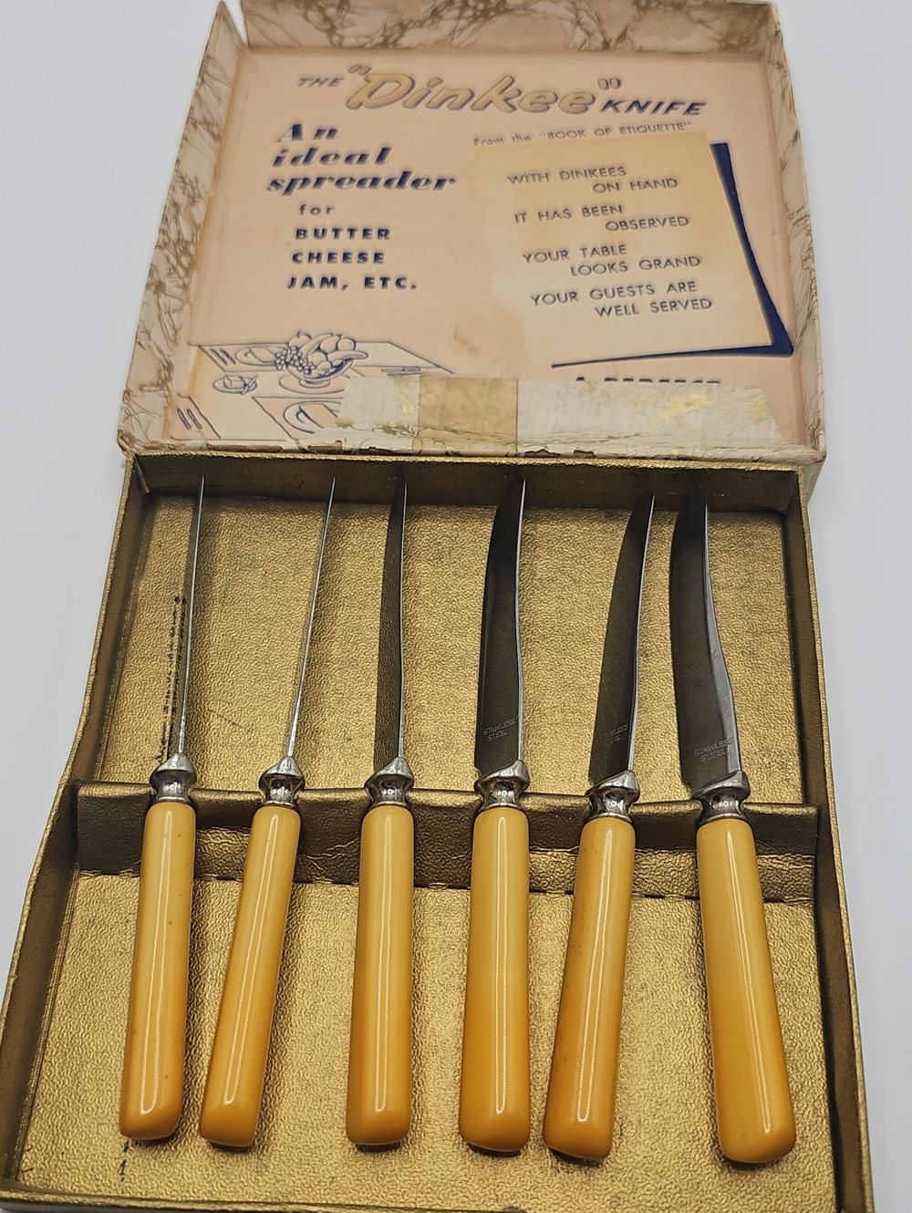 Dinkee Vintage-Style Yellow Bakelite Fruit Knife Set With Original Box.